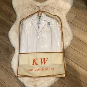 White Christian/wedding 4 pieces suits